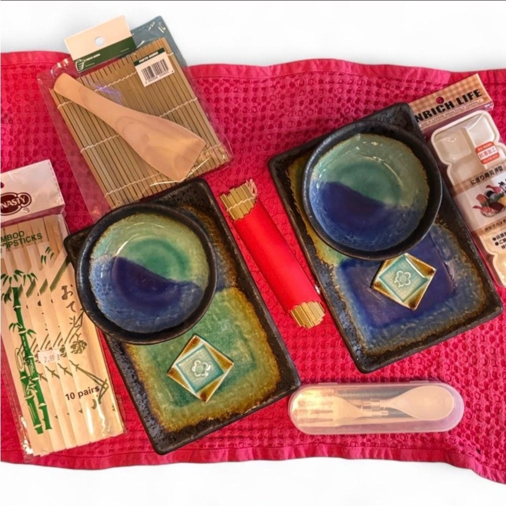 Sets of Sushi plates with sushi making kit, chopsticks, and more. - Picture 1 of 4